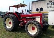 Трактори 4WD International Harvester 1046