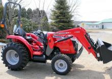 Трактори 4WD Massey Ferguson 1734E