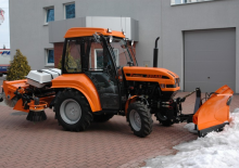Трактори 4WD Pronar 320AMK