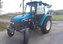 Трактори 4WD Ford-NH 4635 A Shuttle