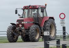 Трактори 4WD Case IH 5130 Maxxum Plus