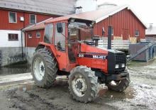 Трактори 4WD Valmet 605