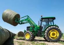 Трактори 4WD John Deere 6135B