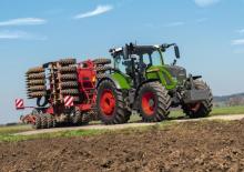Трактори 4WD Fendt 724 Vario Profi+ 