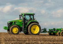 Трактори 4WD John Deere 7R 230