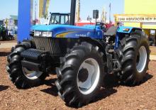 Трактори 4WD New Holland 8030