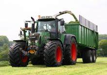 Трактори 4WD Fendt 820 Vario