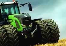 Трактори 4WD Fendt 933 Vario