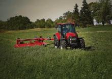 Трактори 4WD Case IH Farmall 120U