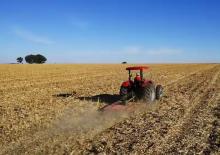 Трактори 4WD Case IH JX 90 Staddle