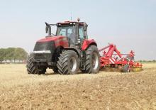 Трактори 4WD Case IH Magnum 250 CVX Basis
