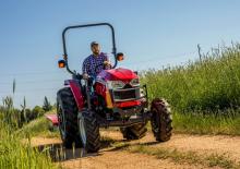 Трактори 4WD Massey Ferguson MF 2850E
