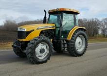 Трактори 4WD Challenger MT400D