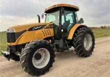 Трактори 4WD Challenger MT475B