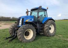 Трактори 4WD New Holland T 8040 (700)
