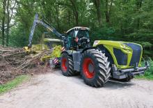 Трактори 4WD Claas Xerion 4000 Saddle Trac