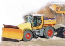 Трактори 4WD Fendt Xylon 520