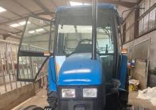 Трактори з заднім приводом Ford-NH 4835