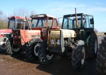 Трактори з заднім приводом Leyland 604