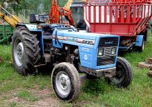 Трактори з заднім приводом Landini 6830