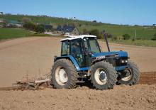 Трактори з заднім приводом Ford-NH 8340