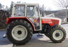 Трактори з заднім приводом Steyr 942 Kompakt