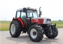 Трактори з заднім приводом Steyr 964 Komf.