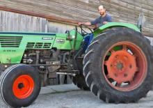Трактори з заднім приводом DEUTZ-FAHR D 6806