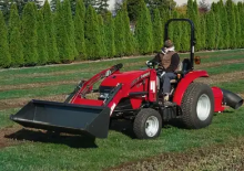 Трактори з заднім приводом Case IH Farmall Compact 35C