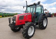 Трактори з заднім приводом Massey Ferguson MF 2210