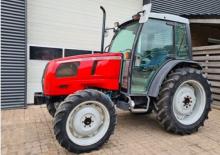 Трактори з заднім приводом Massey Ferguson MF 2220-2 PIATT.