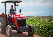 Трактори з заднім приводом Massey Ferguson MF 2630 F