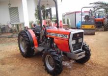 Трактори з заднім приводом Massey Ferguson MF 374 V