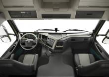 Тягачі Volvo Trucks FM.420 LNG 6x2 Tractor Pusher