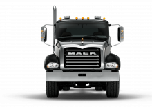 Тягачі Mack Granite 36
