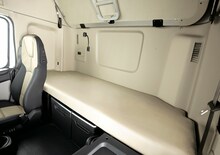 Тягачі Hyundai Commercial Vehicles H380.64 D6CC41