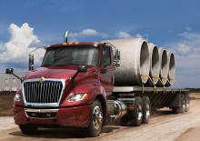 Тягачі International LT625 125 Day Cab International A26