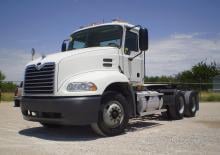 Тягачі Mack VISION CA65 Conventional CXN603 AC-460P ASET 6x4