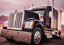 Тягачі Kenworth W990 40