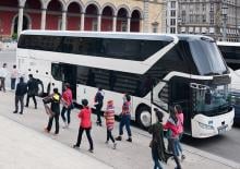 Туристичні автобуси Neoplan Skyliner Express