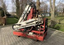 Вантажопідйомні крани Hiab 130 R-F2