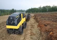 Вібраційні траншейні катки Bomag BMP 8500