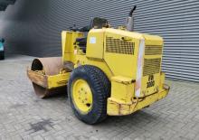Вібраційні траншейні катки Rammax RW 3000