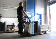 Палетні візки Stand Up Rider Platform UniCarriers PLP 200