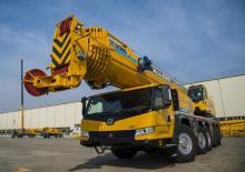 всюдихідні крани XCMG XCA220