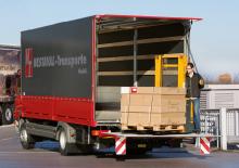 Завантажувальні платформи MBB Palfinger MBB C 1500 L