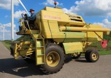 Зерновий комбайн New Holland 1550