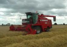 Зерновий комбайн Massey Ferguson 665