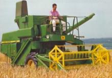 Зерновий комбайн John Deere 935