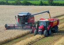 Зерновий комбайн Massey Ferguson Activa 7340